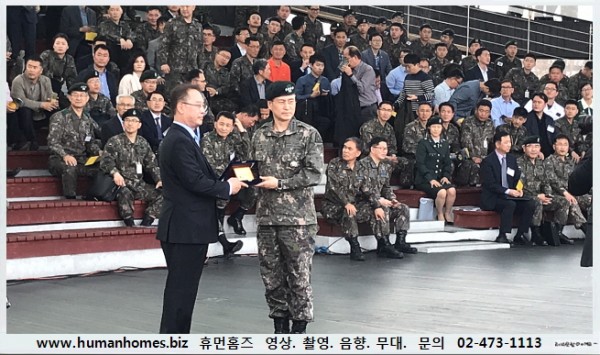 d87ed59a6b7b1ce912791144b8ea9868_1523536