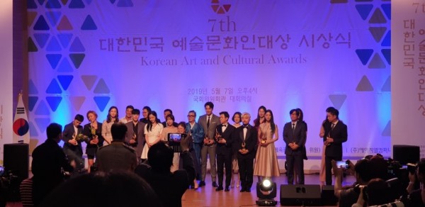 c885b050fc9a27a1f3d524fab47c702b_1558953